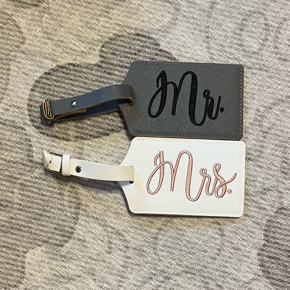 Mr. Mrs. luggage tags